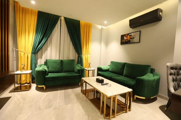 The Royal Orchard Suite - Image 17