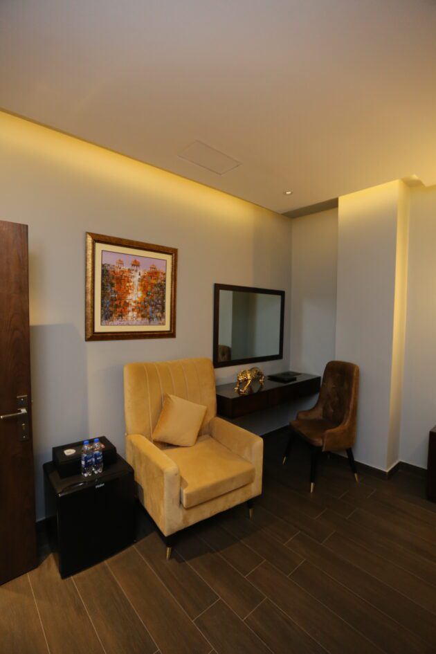 Junior Suite - Image 5