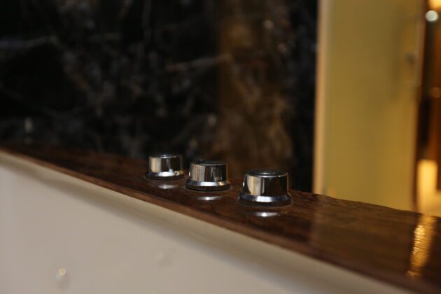 The Royal Orchard Suite - Image 21